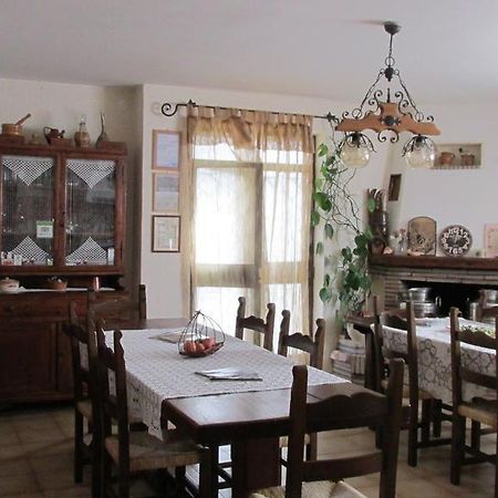 Cascina Antonini Guest House Foligno Ngoại thất bức ảnh