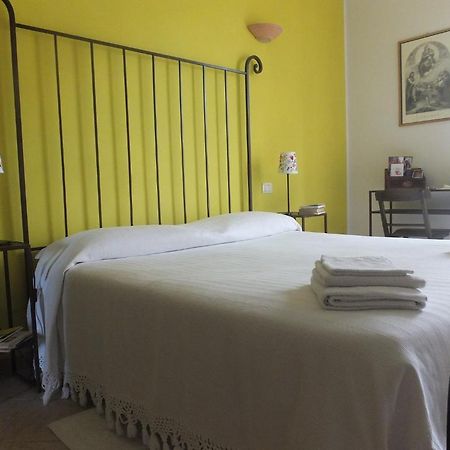 Cascina Antonini Guest House Foligno Phòng bức ảnh